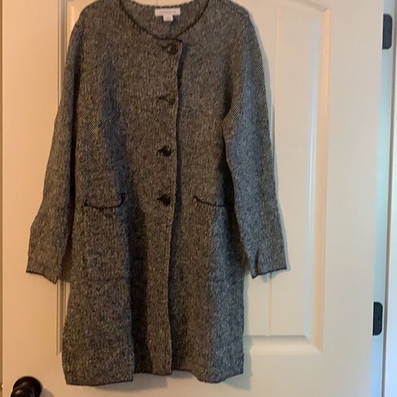 Liz Claiborne Long Sweater - Picture 1 of 3